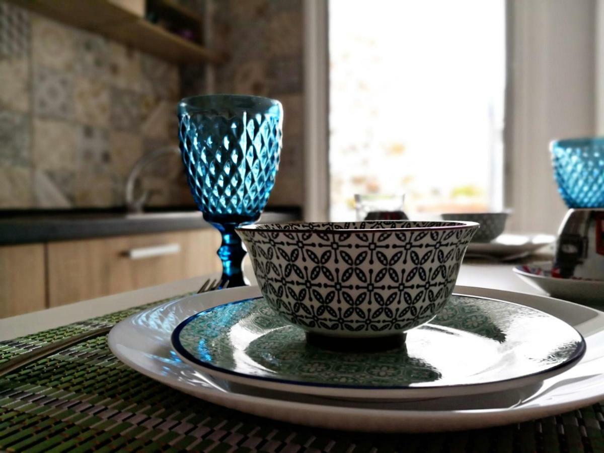 Cozy Getaway In Nicosia Apartman Kültér fotó